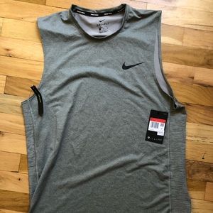 NWT Nike Men’s Tank, Gray, Size L
